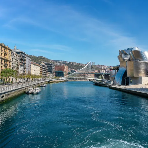 Los mejores lugares turísticos de Bilbao y cómo influyen en tu elección de barrio